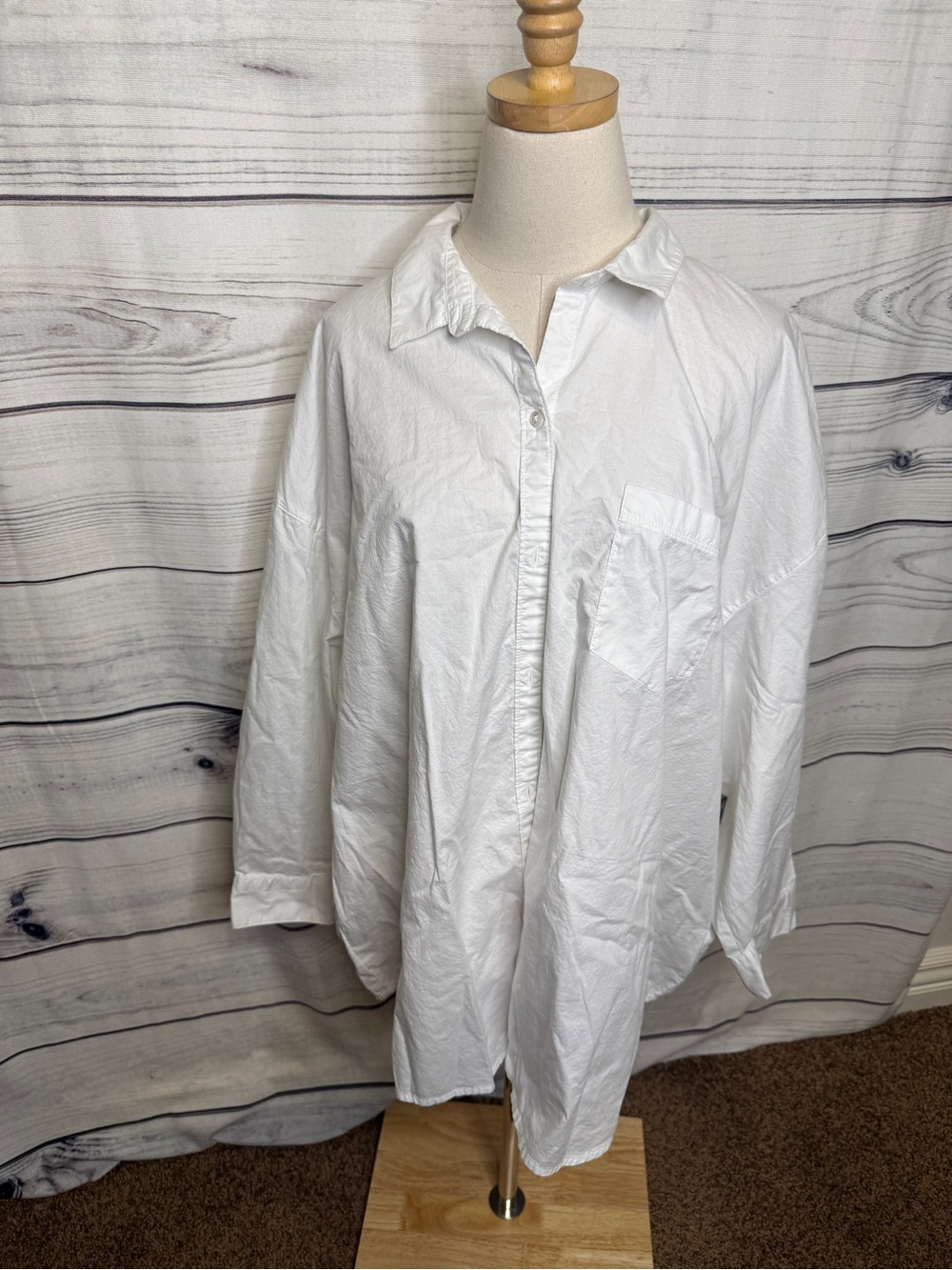 Old Navy White Button-Down Shirt